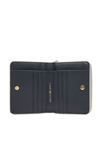 TOMMY HILFIGER - Tommy Hilfiger Mały Portfel Damski Med Za W/Flap Met AW0AW18037 Srebrny. Kolor: srebrny. Materiał: skóra #4