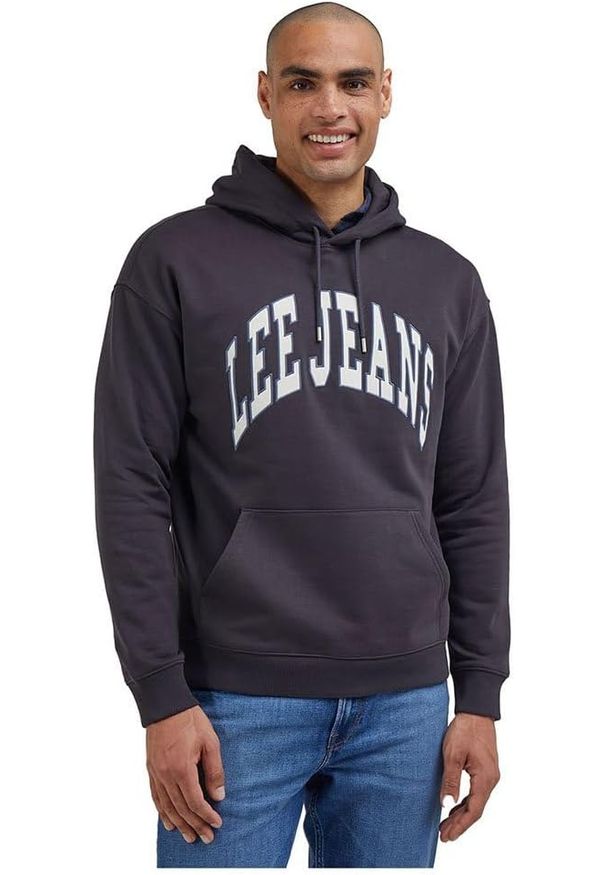 Lee - LEE VARSITY HOODIE MĘSKA BLUZA Z KAPTUREM LOGO WASHED BLACK LL80RFON. Typ kołnierza: kaptur