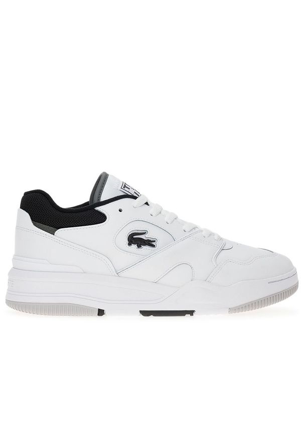 Buty Lacoste Lineshot 124 2 SMA 747SMA0061-147 - białe. Okazja: na co dzień. Zapięcie: sznurówki. Kolor: biały. Materiał: guma, skóra. Szerokość cholewki: normalna. Wzór: aplikacja. Obcas: na platformie