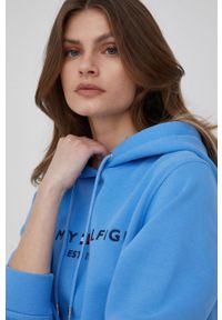 TOMMY HILFIGER - Tommy Hilfiger Bluza damska z kapturem z aplikacją. Okazja: na co dzień. Typ kołnierza: kaptur. Kolor: niebieski. Wzór: aplikacja. Styl: casual #4