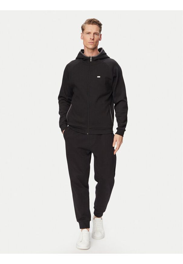 BOSS Bluza Sense 50557206 Czarny Regular Fit. Kolor: czarny. Materiał: bawełna