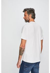 Vans - T-shirt VN0A3CZEYB21-White/Blac. Okazja: na co dzień. Kolor: biały. Materiał: dzianina. Styl: casual #6