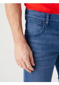 Wrangler - WRANGLER GREENSBORO MĘSKIE SPODNIE JEANSOWE JEANSY ARIES BLUE W15QAG42A 112329011 #3