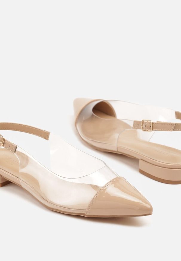 Renee - Beżowe Transparentne Sandały Slingback z Lakierowanym Noskiem Koselira. Okazja: na co dzień, na imprezę. Zapięcie: pasek. Kolor: beżowy. Materiał: lakier. Styl: elegancki, vintage, casual