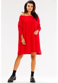 Awama - Luźna Sukienka z Puszystej Dzianiny - Czerwona. Kolekcja: plus size. Kolor: czerwony. Materiał: dzianina