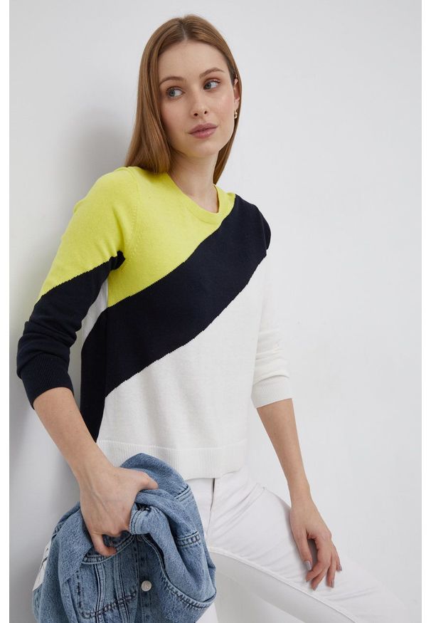 DKNY - Dkny Sweter bawełniany P1LSAVA6 damski lekki. Okazja: na co dzień. Materiał: bawełna. Długość rękawa: długi rękaw. Długość: długie. Styl: casual