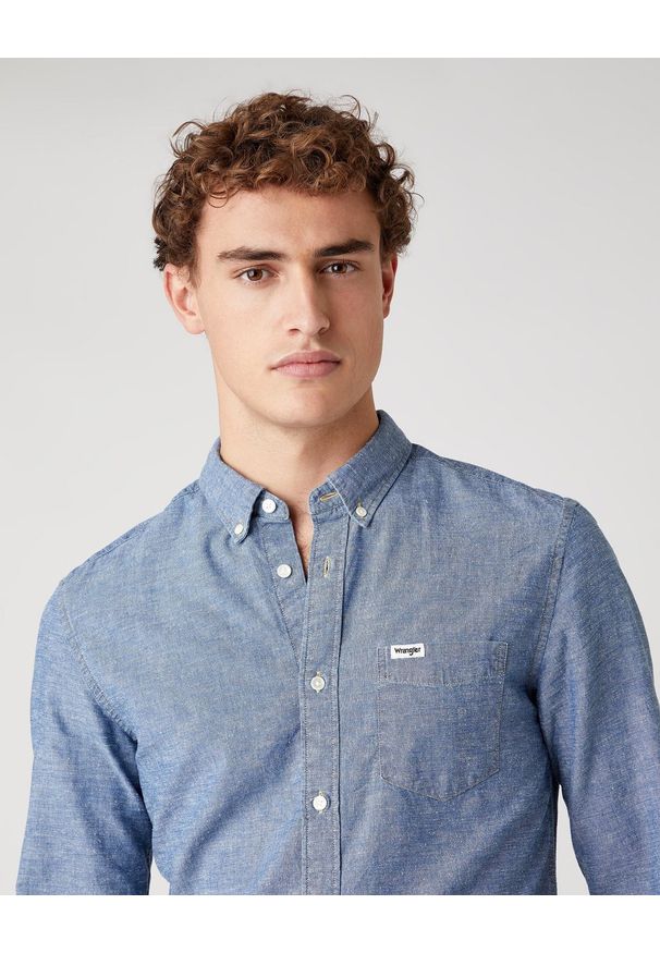 Wrangler - KOSZULA MĘSKA WRANGLER LS 1PKT BUTTN DOWN MID INDIGO W5F3TVX8E 112130135