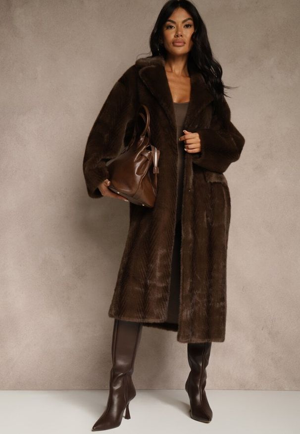 Renee - Brązowy Futrzany Płaszcz Oversize z Kieszeniami z Klapami Zellnessa. Okazja: na co dzień. Kolor: brązowy. Materiał: futro. Styl: casual