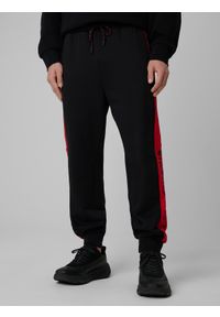4f - 4F Spodnie dresowe joggery męskie - czarne XL. Kolor: czarny. Materiał: dresówka. Sport: fitness #2