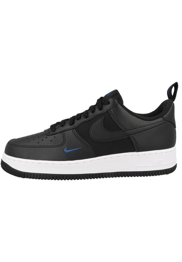 Buty do chodzenia męskie Nike Air Force 1 '07. Kolor: czarny. Materiał: skóra. Szerokość cholewki: normalna. Model: Nike Air Force. Sport: turystyka piesza