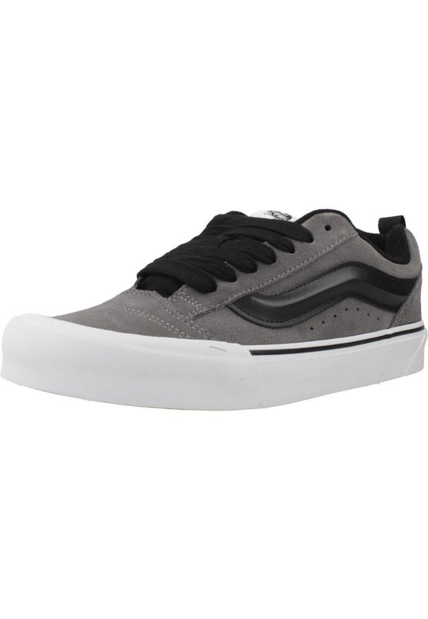 Vans - Kapcie VANS KNU SKOOL Szary. Kolor: szary. Materiał: tkanina, skóra. Sport: turystyka piesza