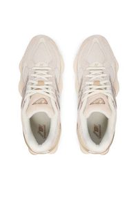 New Balance Sneakersy U9060CCB M Beżowy. Kolor: beżowy. Materiał: skóra, zamsz #4