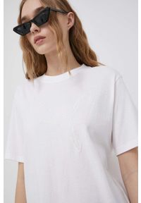 Puma t-shirt damski kolor biały. Kolor: biały. Materiał: dzianina. Wzór: aplikacja
