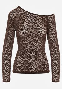 Renee - Brązowa Bluzka Longsleeve z Koronki z Asymetrycznym Dekoltem Liwedisa. Okazja: na randkę, na imprezę. Kolor: brązowy. Materiał: koronka. Długość rękawa: długi rękaw. Długość: długie. Wzór: koronka #8
