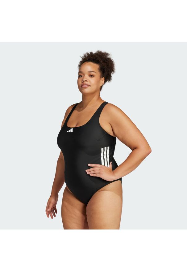 Adidas - Strój do pływania 3-Stripes C-Back (Plus Size). Kolekcja: plus size. Kolor: biały, czarny, wielokolorowy. Materiał: materiał