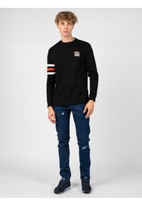 Guess Longsleeve | M1BI11K8FQ1 | Mężczyzna | Czarny. Okazja: na co dzień. Kolor: czarny. Materiał: bawełna. Długość rękawa: długi rękaw. Wzór: paski, napisy, nadruk. Styl: casual #1