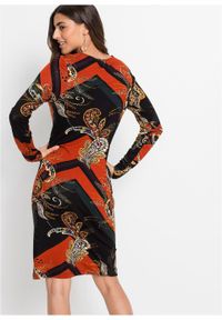 Sukienka z dżerseju z nadrukiem bonprix czarny z kolorowym nadrukiem. Kolor: czarny. Materiał: jersey. Długość rękawa: długi rękaw. Wzór: nadruk, kolorowy. Styl: elegancki #4