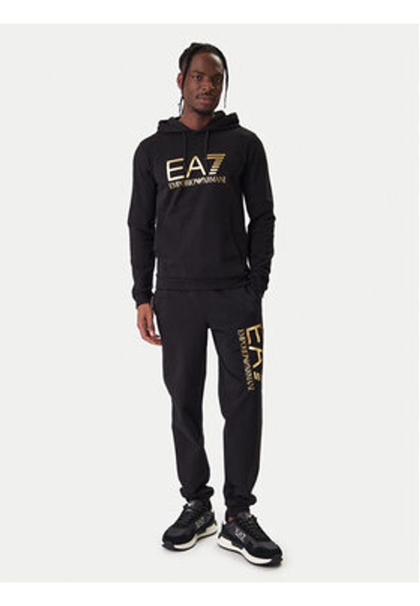 EA7 Emporio Armani Bluza 7M001413 AF22266 MC004 Czarny Regular Fit. Kolor: czarny. Materiał: bawełna