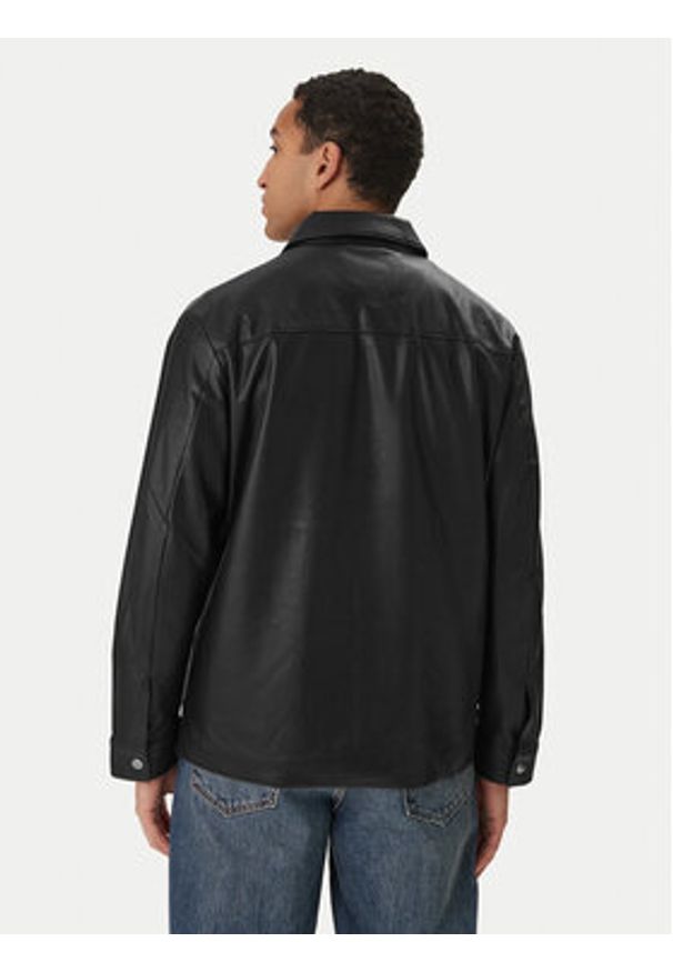 Calvin Klein Jeans Kurtka z imitacji skóry LV04RE404G Czarny Regular Fit. Kolor: czarny. Materiał: skóra