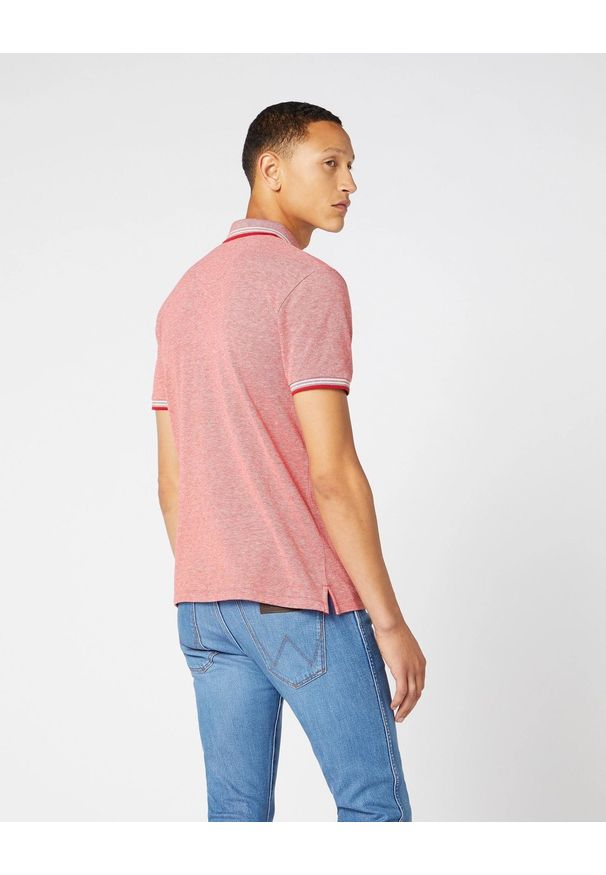 Wrangler - WRANGLER SS REFINED POLO MĘSKA KOSZULKA POLO FORMULA RED W7D6KHXWO. Typ kołnierza: polo