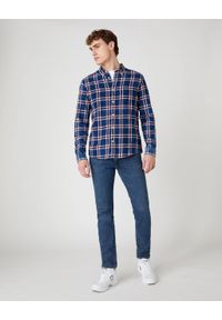 Wrangler - MĘSKA KOSZULA WRANGLER LS 1PKT BUTTON DOWN MARS RED W5A33TX3A. Typ kołnierza: button down #3