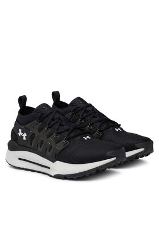 Under Armour Sneakersy UA Phantom X 6007183 001 Czarny. Kolor: czarny. Materiał: materiał