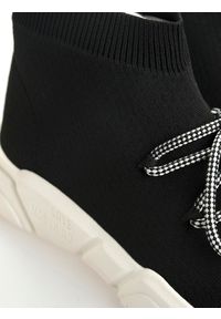 Love Moschino Sneakersy | JA15143G1BIQ | Kobieta | Czarny. Nosek buta: okrągły. Zapięcie: bez zapięcia. Kolor: czarny. Materiał: tkanina. Wzór: aplikacja #3
