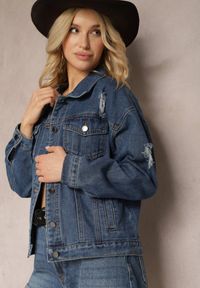 Renee - Granatowa Bawełniana Kurtka z Jeansu z Ozdobnymi Przetarciami Sunama. Kolor: niebieski. Materiał: bawełna, jeans
