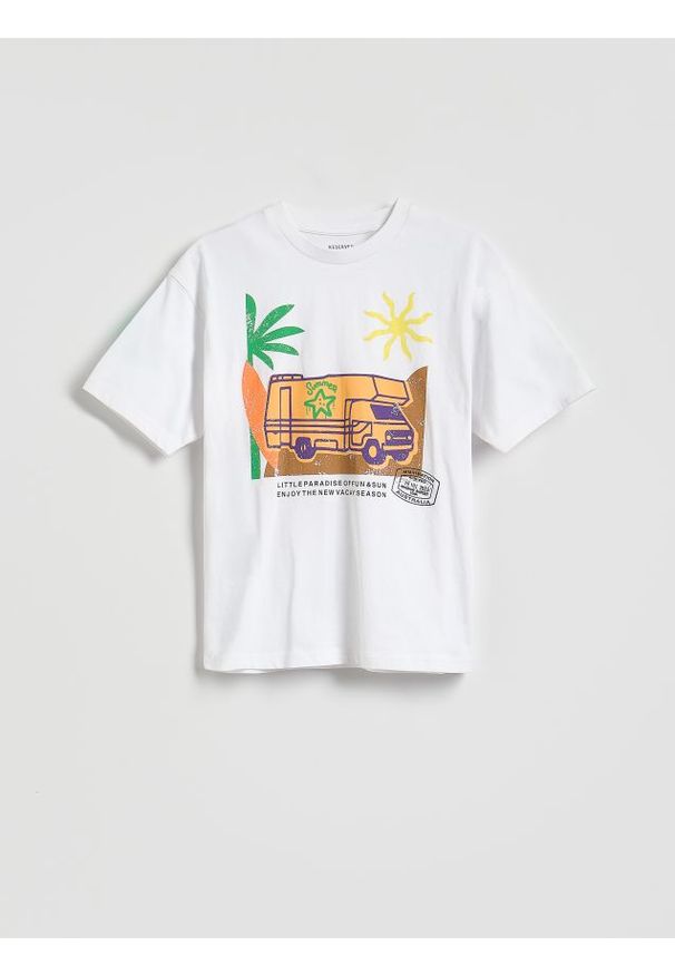 Reserved - T-shirt z nadrukiem - złamana biel. Materiał: dzianina, bawełna. Wzór: nadruk