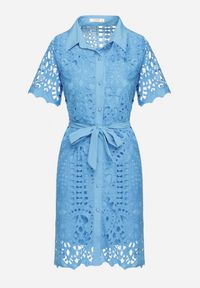 Born2be - Niebieska Ażurowa Sukienka Koszulowa Midi z Wiązanym Paskiem Pamy. Kolor: niebieski. Materiał: koronka, materiał. Długość rękawa: krótki rękaw. Wzór: ażurowy. Typ sukienki: koszulowe. Styl: klasyczny. Długość: midi #7