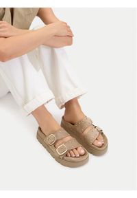 DeeZee Klapki CEO-HY35011-1 Beżowy. Kolor: beżowy. Materiał: materiał #1