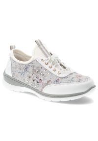 Półbuty damskie S.Barski, cholewka ze skóry naturalnej wsuwane płaskie lekkie i wygodne, białe, GR61-5990. Zapięcie: bez zapięcia. Kolor: biały. Materiał: skóra. Szerokość cholewki: normalna #1