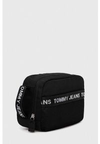 Tommy Jeans kosmetyczka kolor czarny. Kolor: czarny. Materiał: poliester #3