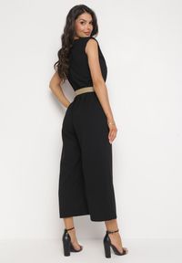 Born2be - Czarny Kombinezon Zapinany na Suwak z Poduszkami w Ramionach i Paskiem z Klamrą Bless. Okazja: na co dzień. Kolor: czarny. Styl: casual, klasyczny #3
