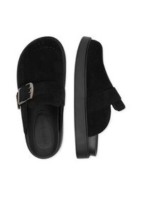 Guess Jeans Klapki EO-HY2T709-3 Czarny. Kolor: czarny. Materiał: materiał #7