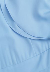 Born2be - Niebieska Rozkloszowana Sukienka Zdobiona Falbanami Emilienne. Okazja: na co dzień, na randkę, na spacer. Kolor: niebieski. Materiał: jeans, tkanina. Wzór: jednolity, gładki, aplikacja. Typ sukienki: rozkloszowane, proste. Styl: wizytowy, klasyczny, elegancki, casual. Długość: maxi #4