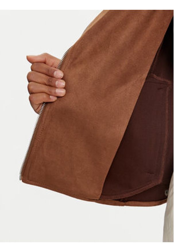 Vero Moda Kurtka z imitacji skóry Jose 10300938 Brązowy Regular Fit. Kolor: brązowy. Materiał: skóra
