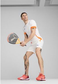 Puma - Męskie szorty treningowe do padla INDIVIDUAL PUMA. Kolor: wielokolorowy, pomarańczowy, żółty, biały, niebieski
