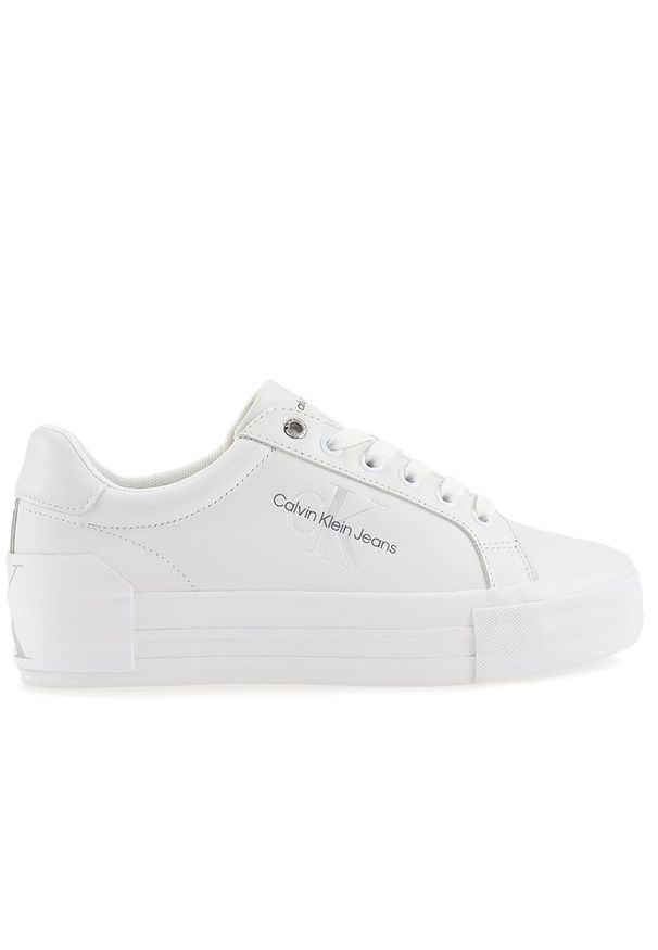 Buty Calvin Klein Jeans Vulc Flatform Bold Lth YW0YW00821-0K8 - białe. Okazja: na co dzień. Kolor: biały. Materiał: jeans. Szerokość cholewki: normalna. Obcas: na platformie