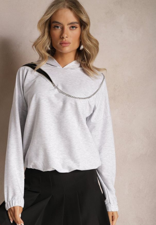 Renee - Szara Asymetryczna Bluza z Bawełny z Kapturem i Ozdobnym Suwakiem Lueur. Typ kołnierza: kaptur. Kolor: szary. Materiał: bawełna. Wzór: aplikacja