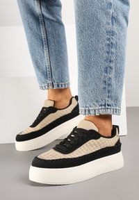 Renee - Czarne Sneakersy na Platformie Ozdobione Plecionką Nilaraviela. Okazja: na co dzień. Kolor: czarny. Materiał: jeans, skóra. Wzór: aplikacja. Obcas: na platformie #6