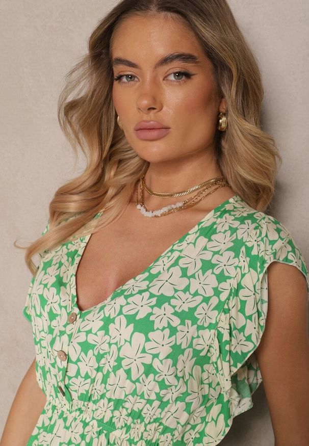 Renee - Zielona Rozkloszowana Sukienka z Bawełny w Kwiatowy Wzór z Gumką w Talii Alaniria. Okazja: na co dzień, na spacer. Typ kołnierza: dekolt w kształcie V. Kolor: zielony. Materiał: bawełna. Wzór: kwiaty. Typ sukienki: rozkloszowane. Styl: casual