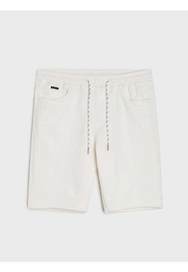 Sinsay - Szorty jeansowe - biały. Kolor: biały. Materiał: jeans