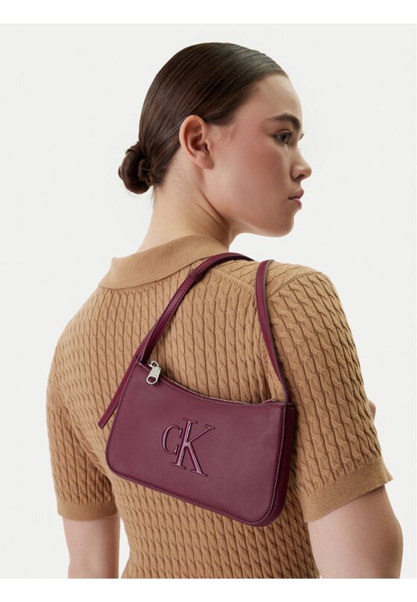 Calvin Klein Torebka Bold Ck Mini Bag LV04F1125G Bordowy. Kolor: czerwony. Materiał: skórzane