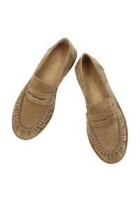 Mokasyny damskie S.Barski, cholewka ze skóry naturalnej zamszowej wsuwany fason z zabudowanym przodem na płaskiej podeszwie, brązowe, CR61-3108. Okazja: na co dzień, na spacer. Kolor: brązowy. Materiał: skóra, zamsz. Szerokość cholewki: normalna. Obcas: na płaskiej podeszwie. Styl: casual, klasyczny, elegancki #6