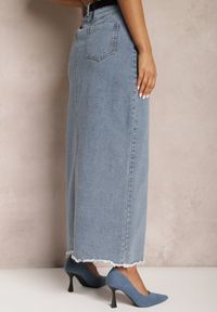 Renee - Niebieska Spódnica Jeansowa Maxi z Paskiem Mullese. Stan: podwyższony. Kolor: niebieski. Materiał: jeans. Styl: klasyczny