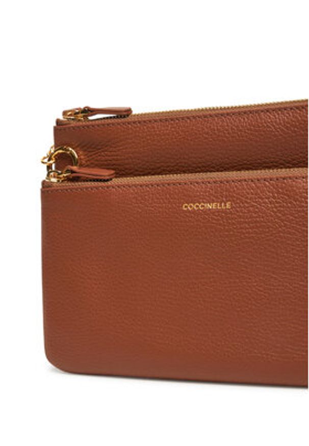 Coccinelle Torebka TIF Coccinelle Yvonne E5 TIF 55 01 01 Brązowy. Kolor: brązowy. Materiał: skórzane