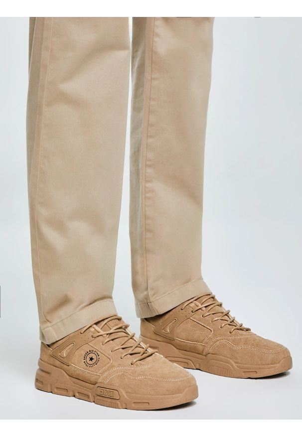 Big-Star - Sneakersy męskie ze skóry ekologicznej beżowe OO174578 801. Okazja: na co dzień. Nosek buta: okrągły. Kolor: beżowy. Materiał: skóra ekologiczna