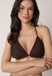Born2be - Brązowe Bikini Dwuczęściowe Szydełkowe Wiązane na Szyi i Plecach z Metalowymi Zawieszkami Nysalirea. Kolekcja: plus size. Kolor: brązowy #4