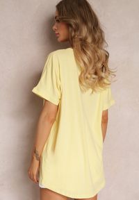 Renee - Żółty Bawełniany T-shirt Oversize z Krótkim Rękawem i Dłuższym Tyłem Zanimara. Kolor: żółty. Materiał: bawełna. Długość rękawa: krótki rękaw. Długość: krótkie